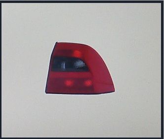 opel Vectra B jobb oldali hátó lámpa_hatso_lampa_opel_vectra_b_4ajtos_5ajtos_1223244_9119528_09119528_akcios_miskolc.jpg