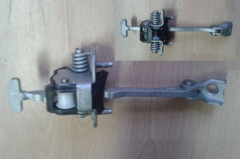 Opel VEctra C Első ajtó ajtóhatároló opel_vectra-c_elso_ajtohatarolo_5160245_9229750_akcios_miskolcon.jpg